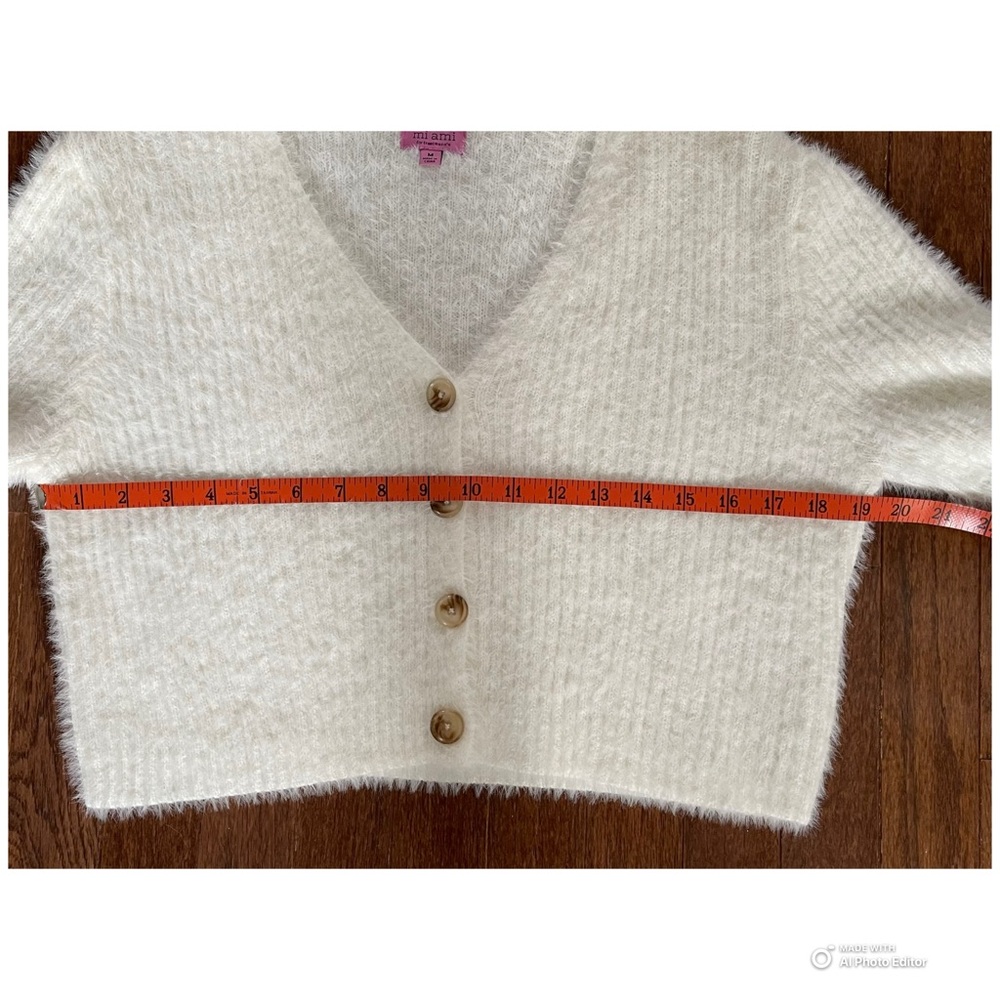 Francesca's Off White Fuzzy Cardigan - Picture 4 of 7